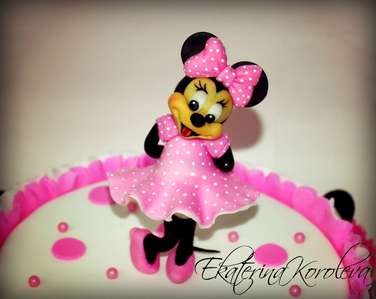 Минни Маус!