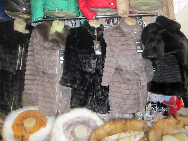 Весенние шубки 1900 руб