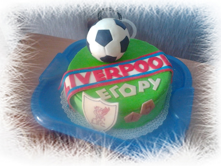 Футбольный торт "Ливерпуль"