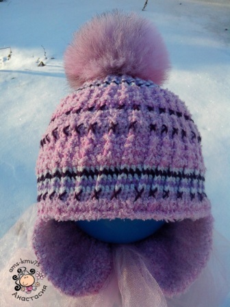 Шапочка "Сняжка" тёплая, зимняя, весёлая, мягкая и ушки греет:) на 3 года, но с запасиком.