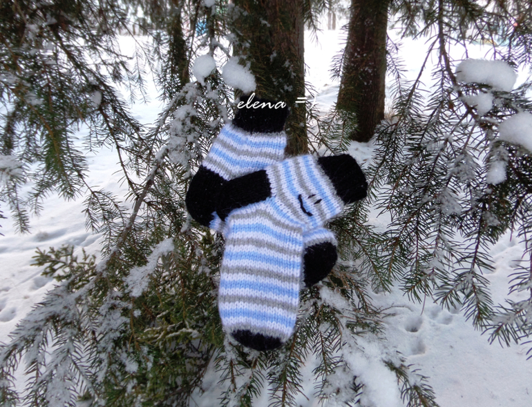 Реглан сверху,носки,шапка