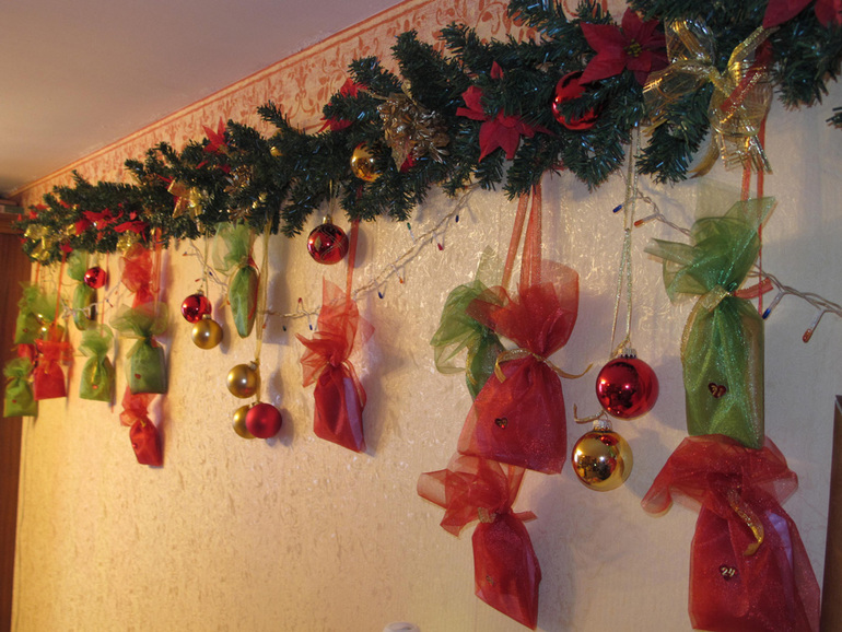 Новогодний календарь