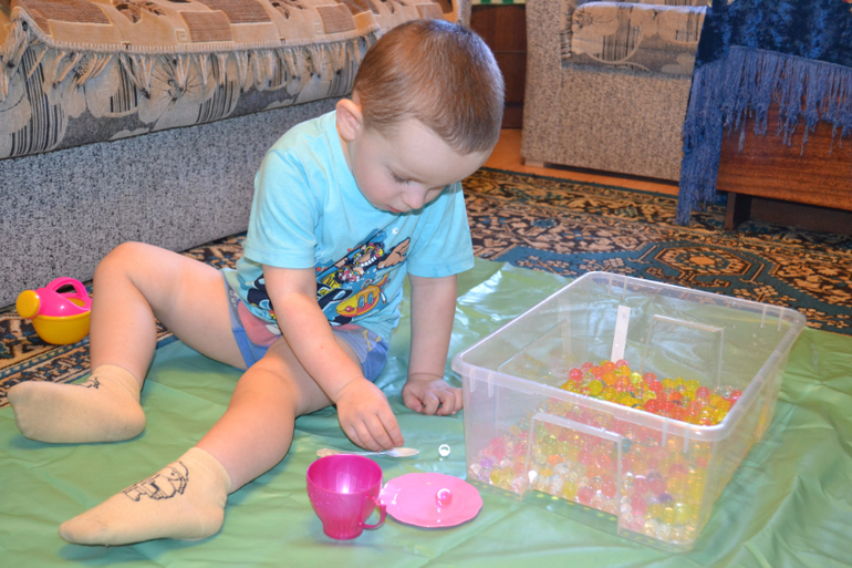 Наши развивающие занятия в 2 года