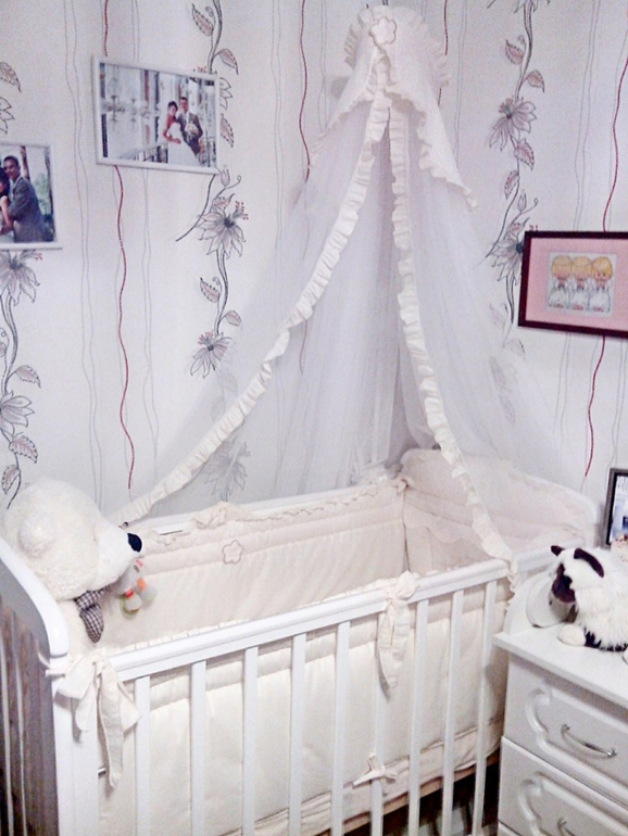 А вот и наша кроватка)))))))))