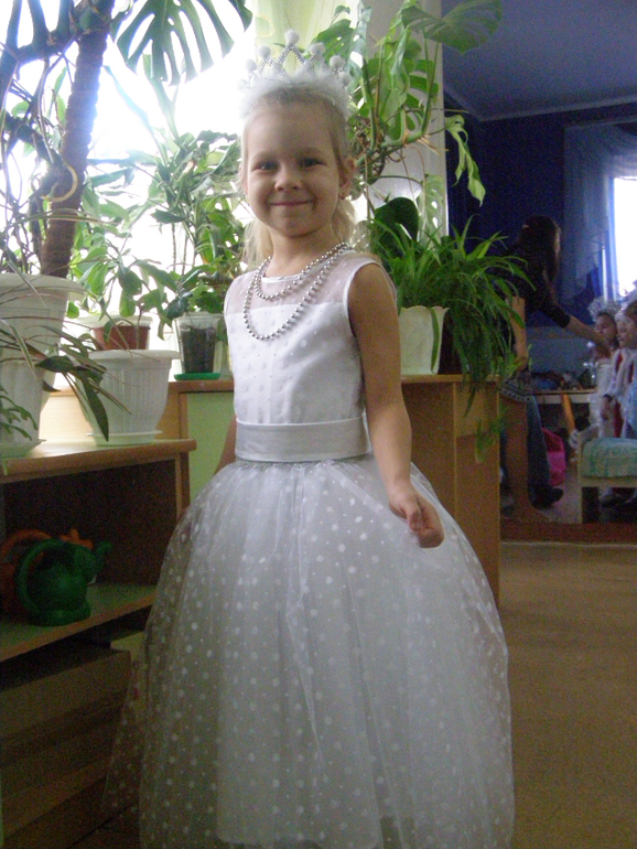 Платье снежинки дочке на НГ