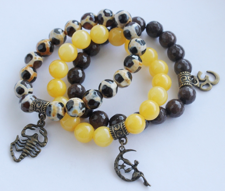 Комплект браслетов "Дзи-2"