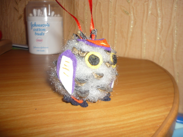 у нас в саду тоже был конкурс на елочную игрушку