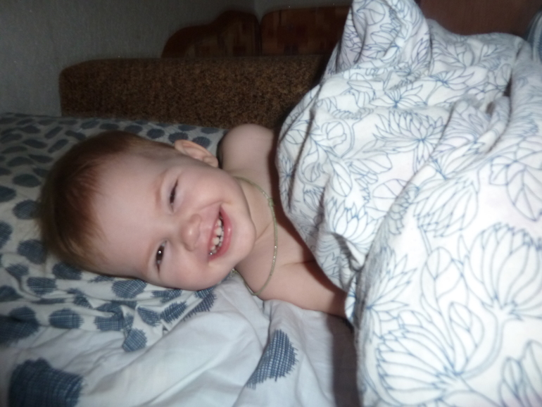 Старший брат ....плохому не научит! (иногда))