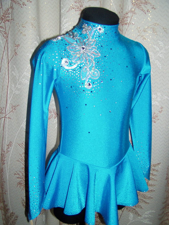 Продаем готовые платья для фигурного катания или художественной гимнастики