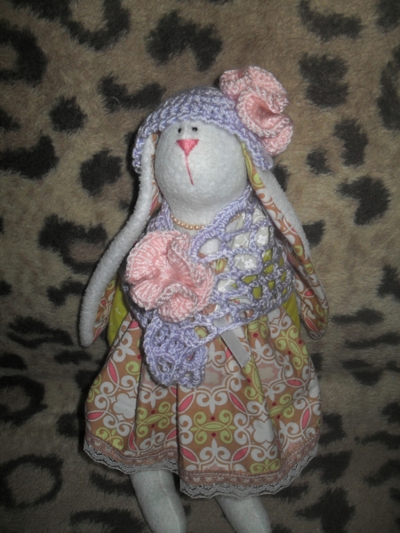 Одежда и шапочки для кукол