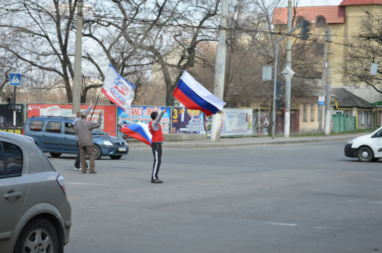 Луганск 9.04.2014г.Очень много фото!