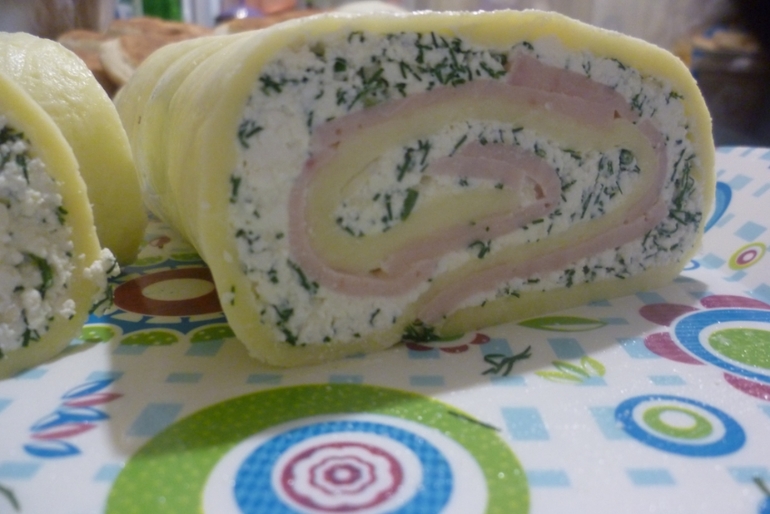 Сырный рулетик