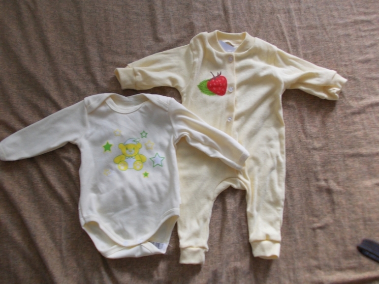 Мои первые покупки и вязалки для дочурки)))