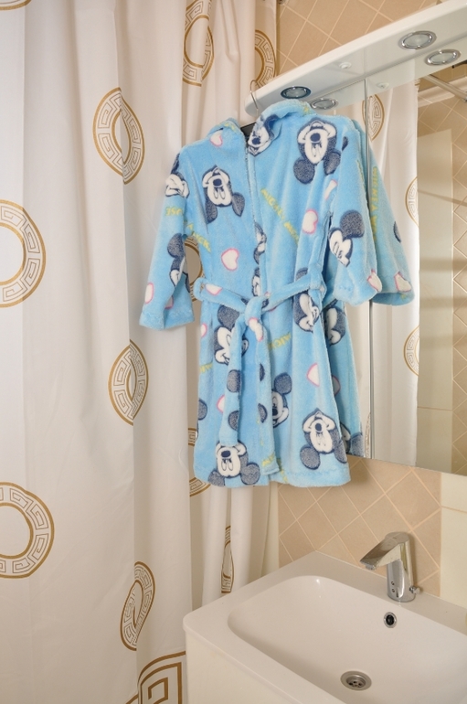 Халат и поддева для сына -Burda