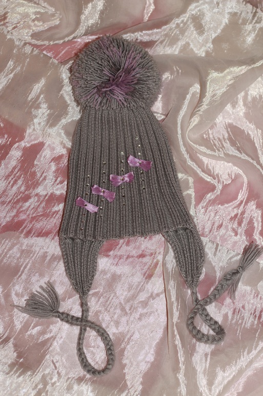 Очень много вещей. Zara, Akkon, Adidas,Pelikan, Desalitto, Войчек, Mayoral, Мазекея, Da da....и.т.д.