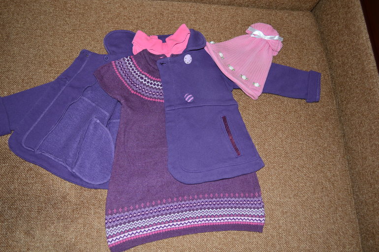 Для девочки на 1,5- 2,5 года.