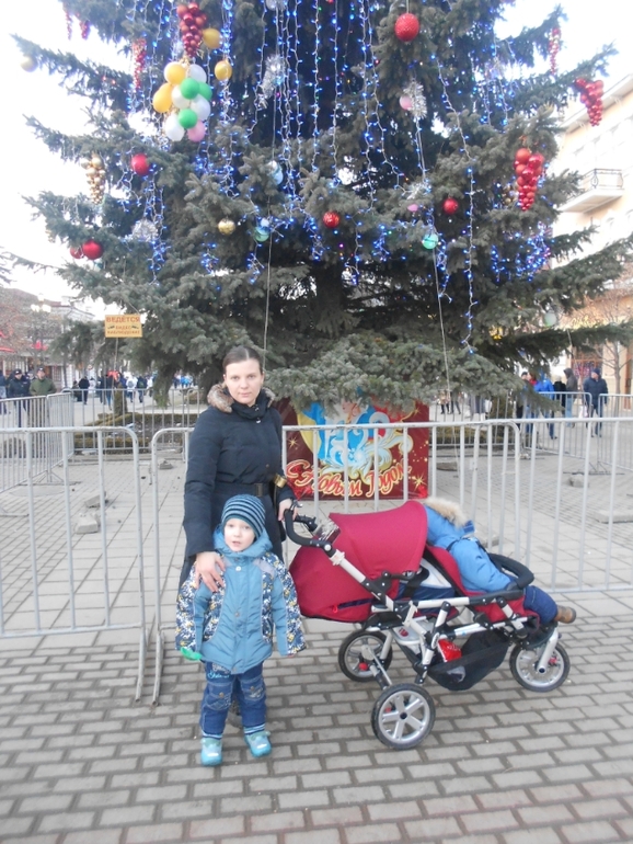 Артём и Полина вместе 6 месяцев!