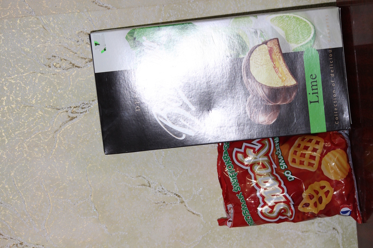 Подарочек на 8 марта)))