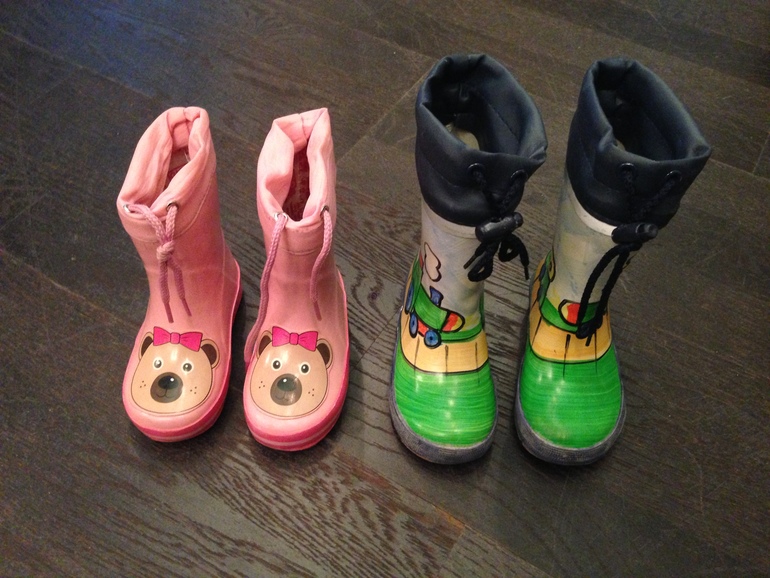 Парная одежда и обувь мальчик+девочка 1-1,5 года
