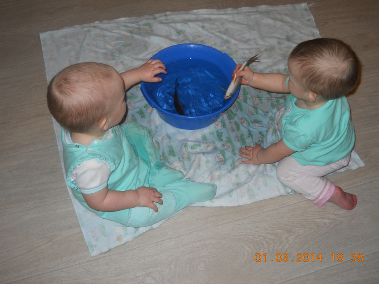 Папа пришел с рыбалки