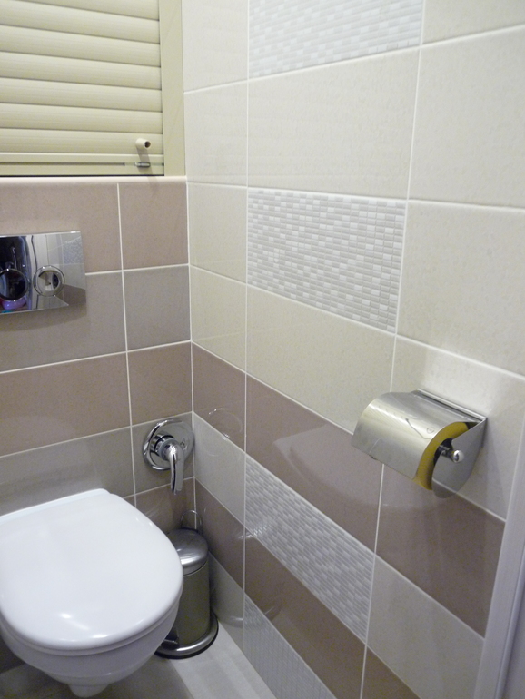 Вчера ванная, сегодня- туалет))