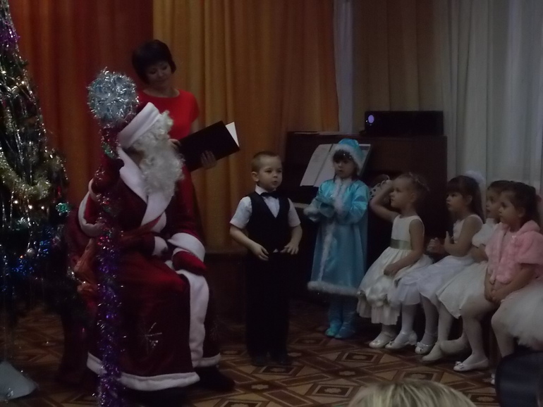 Фото и видео с утренников.