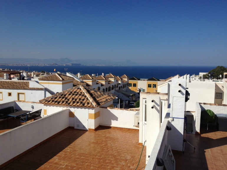 Сдаю бунгало 2 спальни (Испания, Коста Бланка)