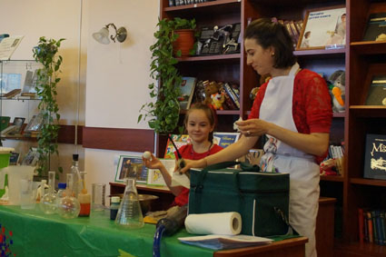 День книги в библиотеке Гладкова.