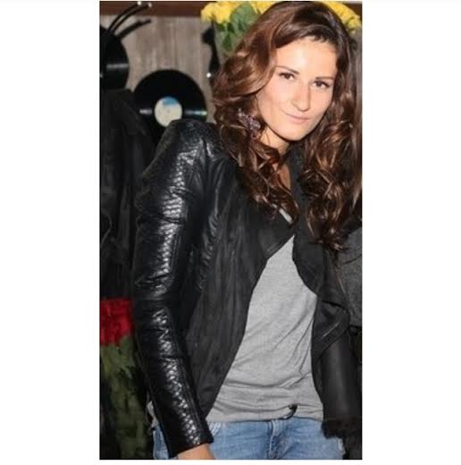 Стильная кожаная куртка