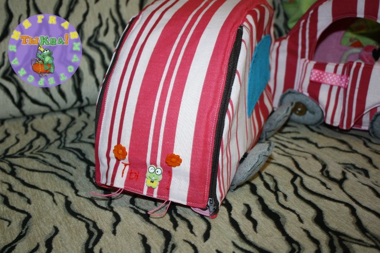 Мягкая машинка с фургоном