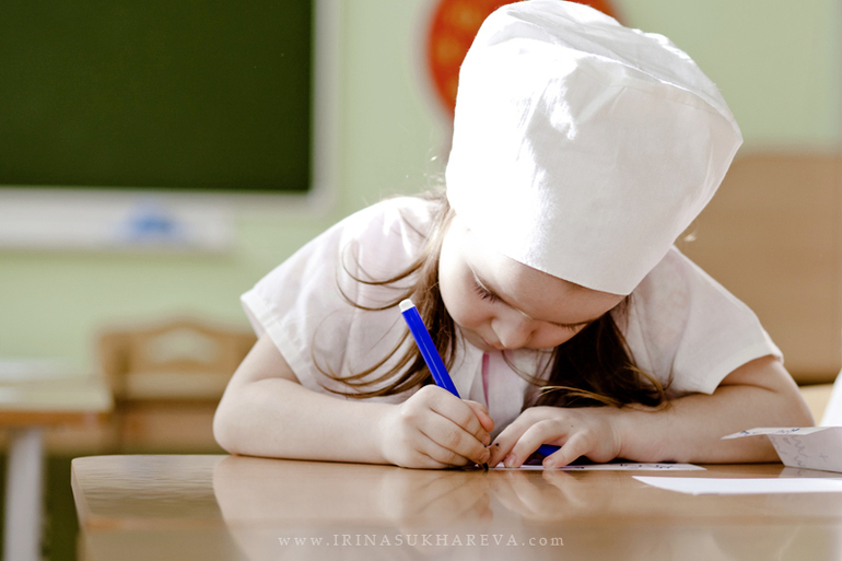 Один день из жизни в детском саду. Часть 2. Играем.