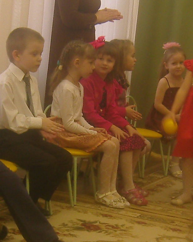 Утренник под 8 марта!!!!