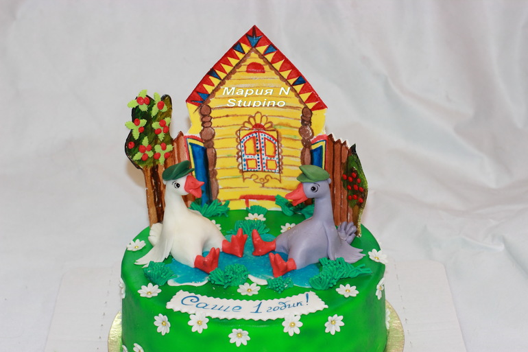 Жили у бабуси....