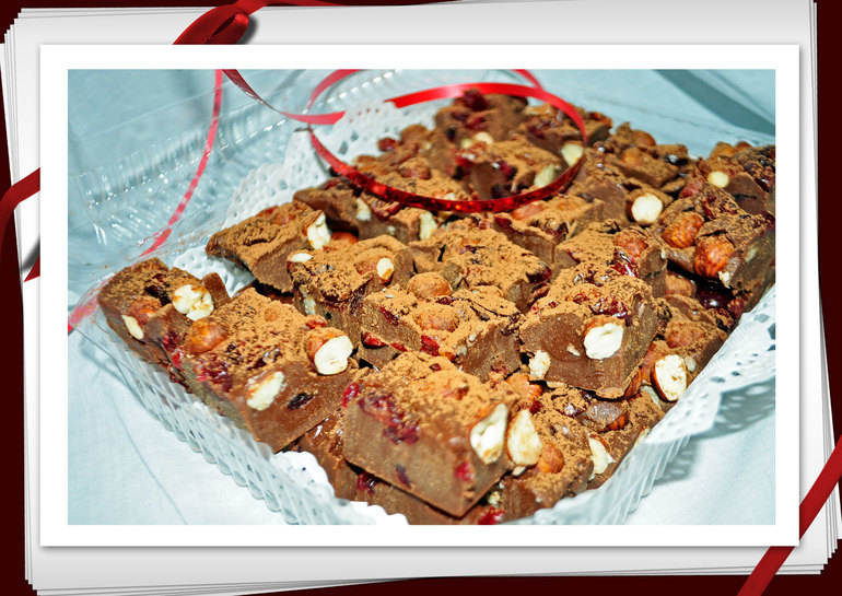 Мой шоколадный фадж с вяленой клюквой и фундуком!!!