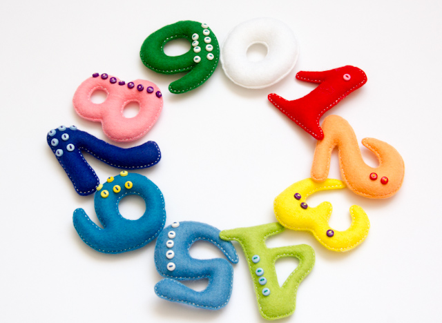 Радужные цифры