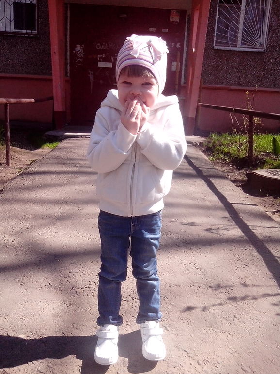 Наш большой хвастик)