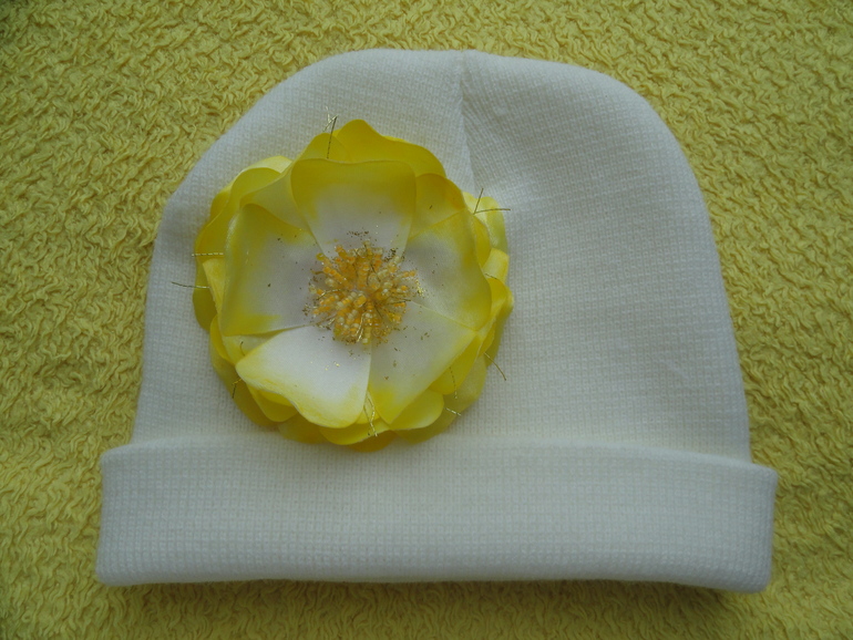 Цветочки для шапочек