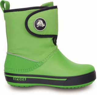 В чем отличие crocs?