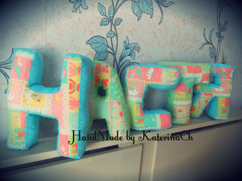 Интерьерные буквы-подушки "НАСТЯ"