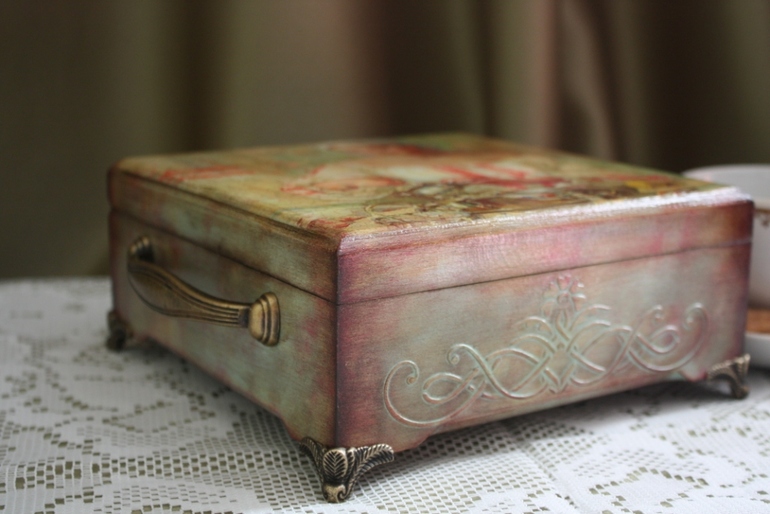 Шкатулка для чайных пакетиков)