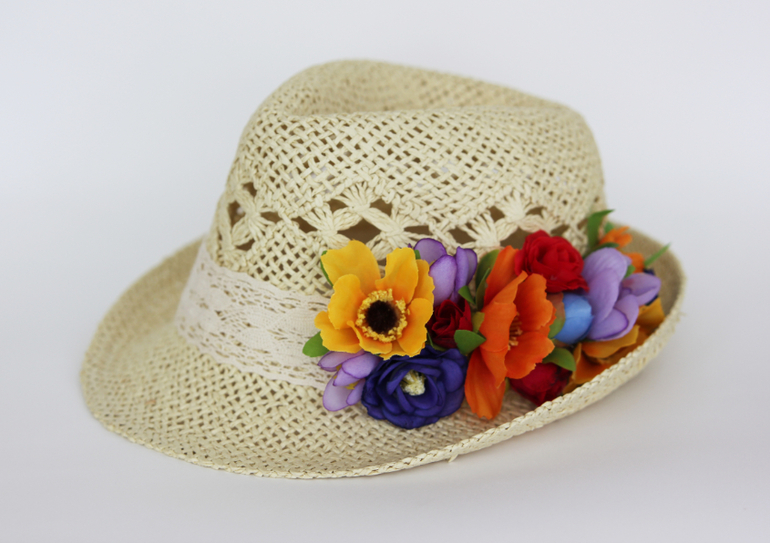 Шляпы с цветами