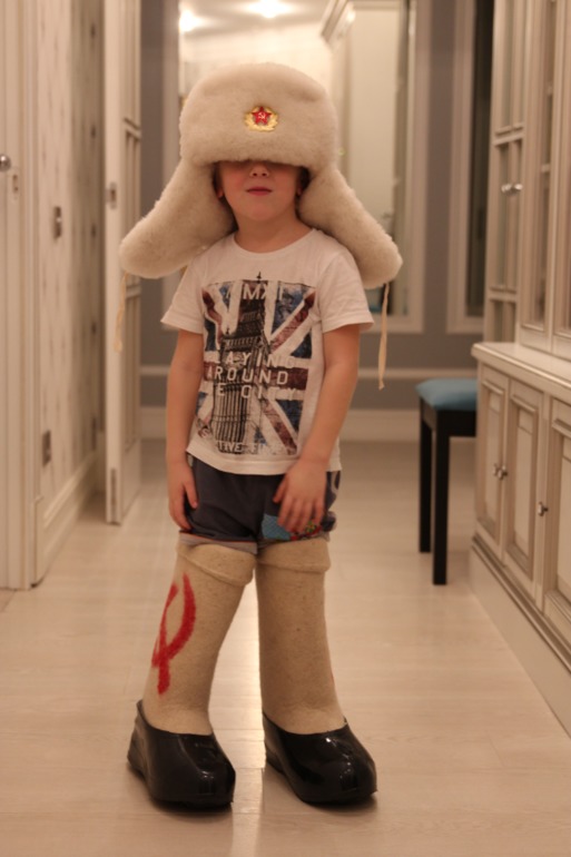 новый год к нам мчится...