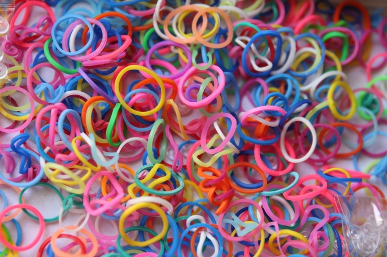 новое увлечение) loom bands