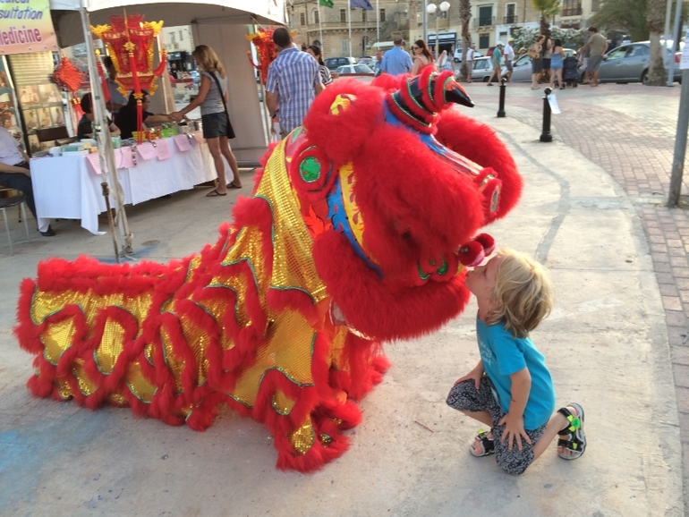 Воскресный вечер)