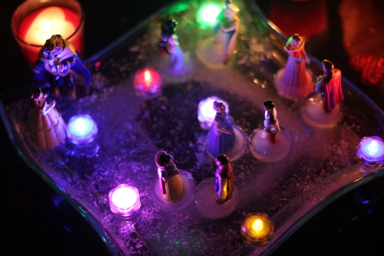 мама полезла в морозилку....