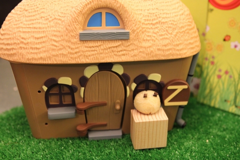 колобок , колобок....