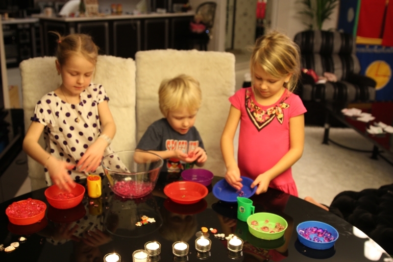 а вы уже гадали?