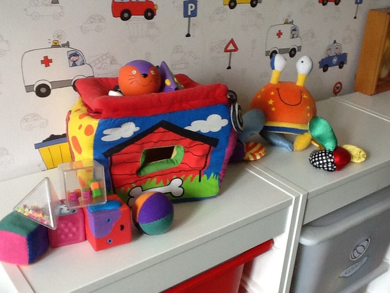 Игрушки от 0+ до 1.5 +