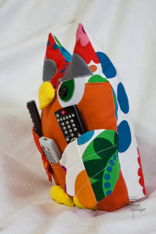 Подушка с карманами для мелочей