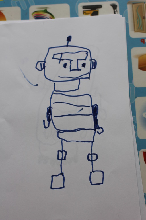 Андрей рисует